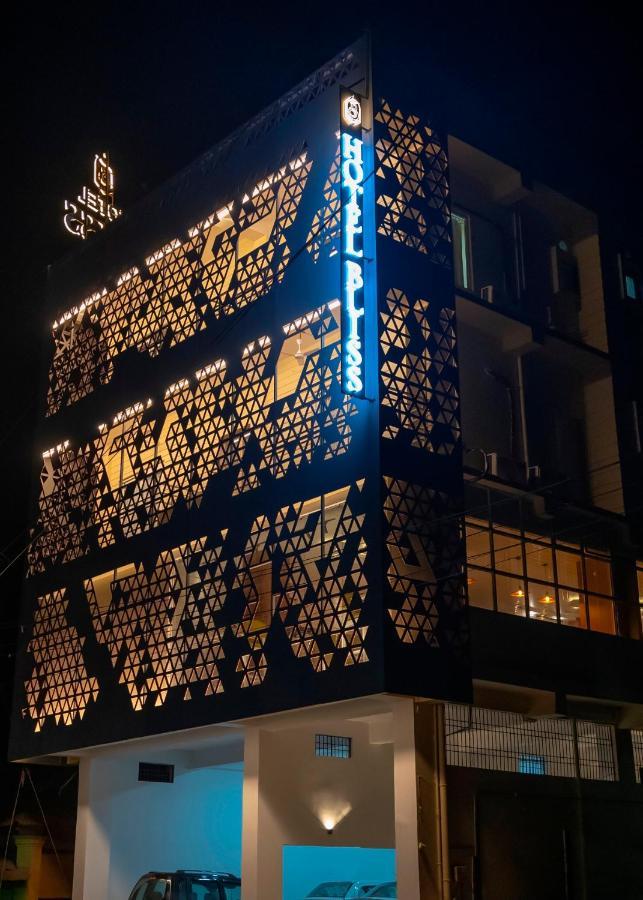 Hotel Bliss Jorhāt Exterior foto